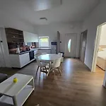 Apartmaji Beli Jelen Apartment *
